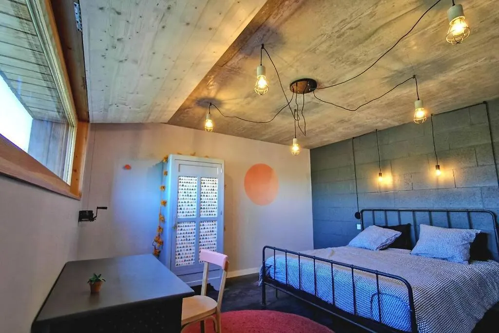 Holiday home Gite Atypique 14 Couchages En Pleine Nature Lapte